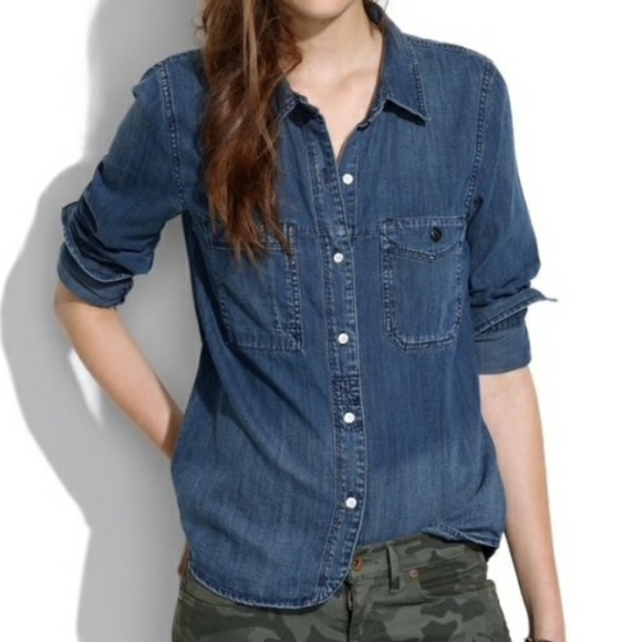 Madewell Tops - MADEWELL Denim Boyshirt in Campground Wash M